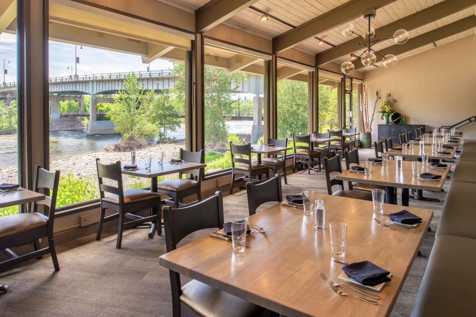 Doubletree By Hilton Missoula Edgewater Hotel Eksteriør billede